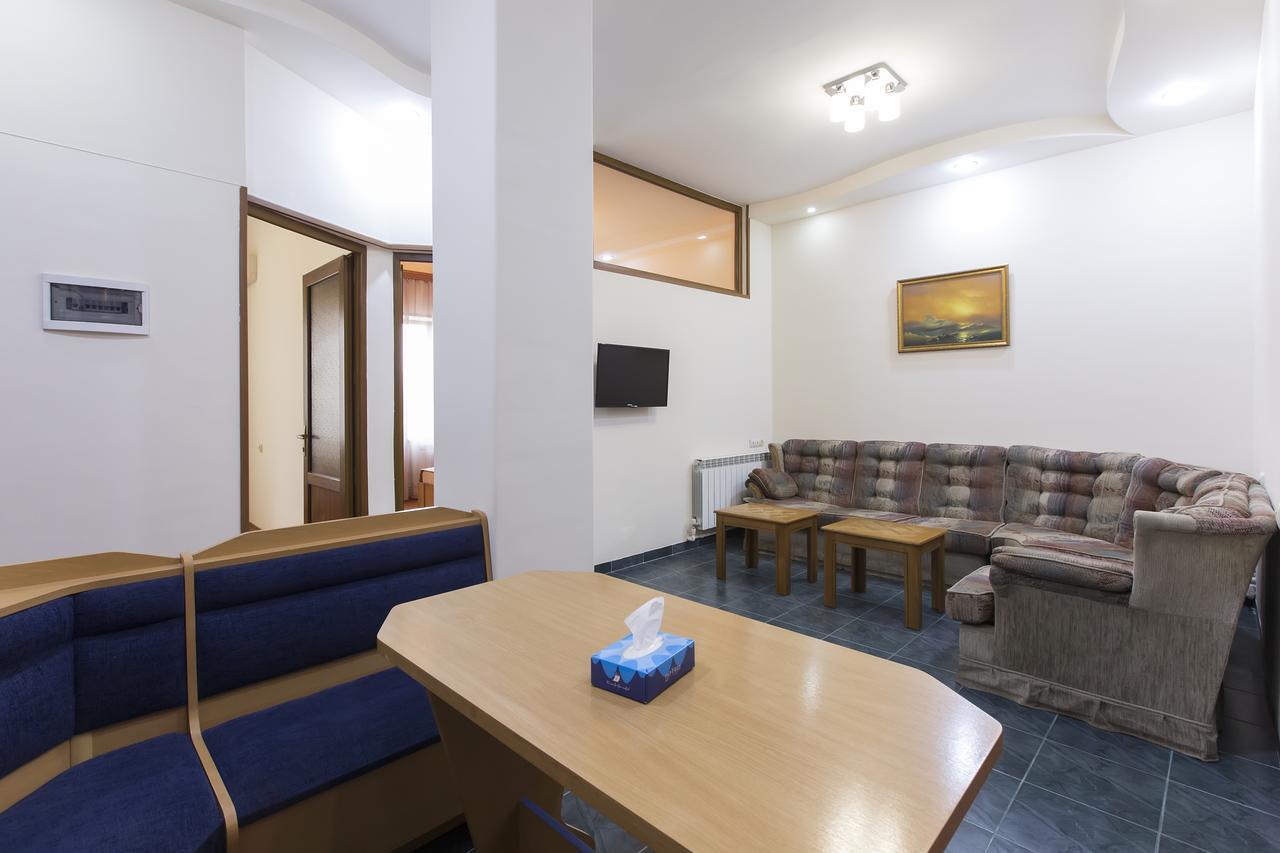 Umba Apartment N1 - 2 Bedrooms Jereván Kültér fotó
